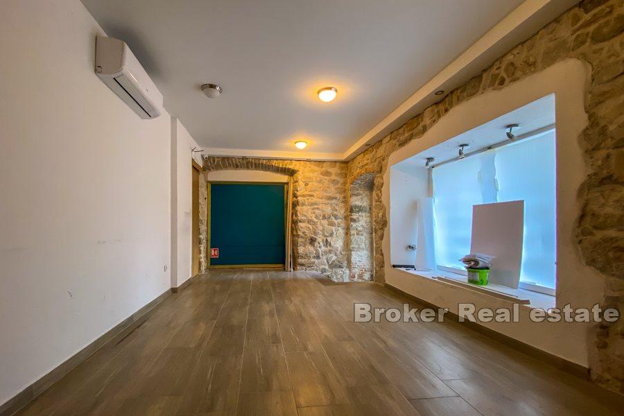 Business space in the center of Split, 21m2