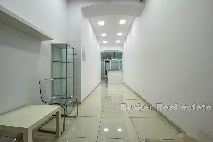 Business space, Split center