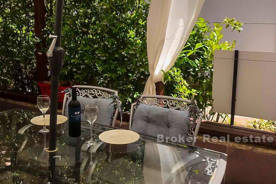 Bel appartement, Vrboska, 45m2