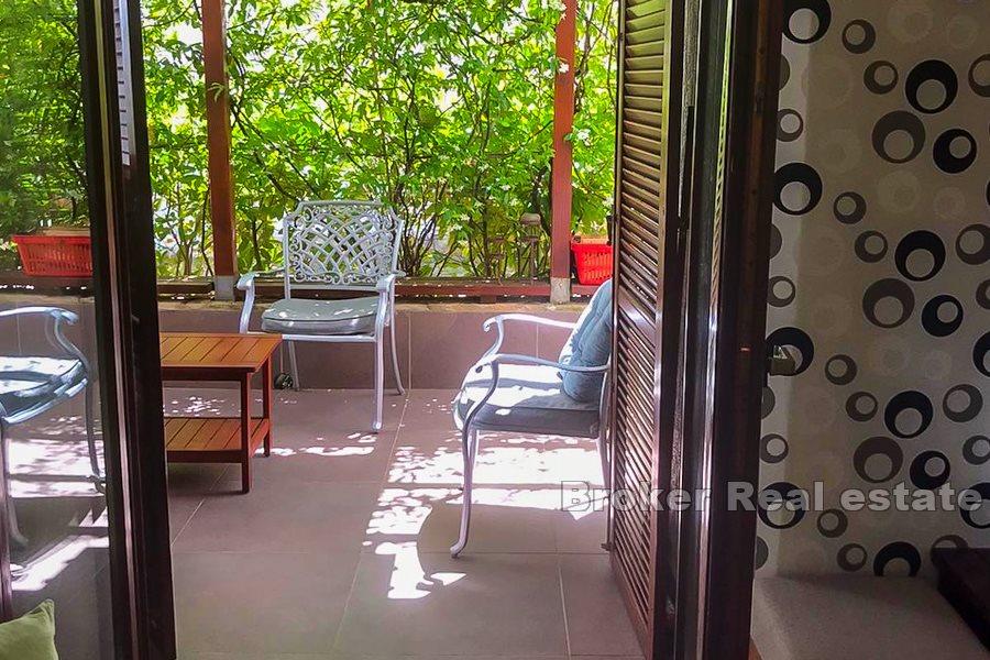 Bel appartement, Vrboska, 45m2