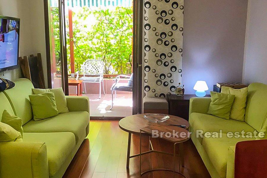 Grazioso appartamento, Vrboska, 45m2