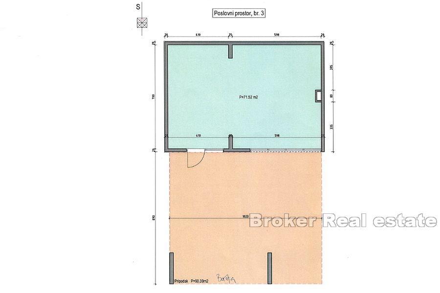 Locale commerciale in un nuovo edificio