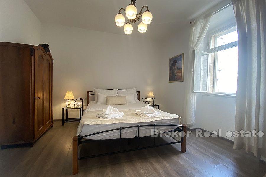 Autochtoniczny dom Dalmacji w centrum Trogiru