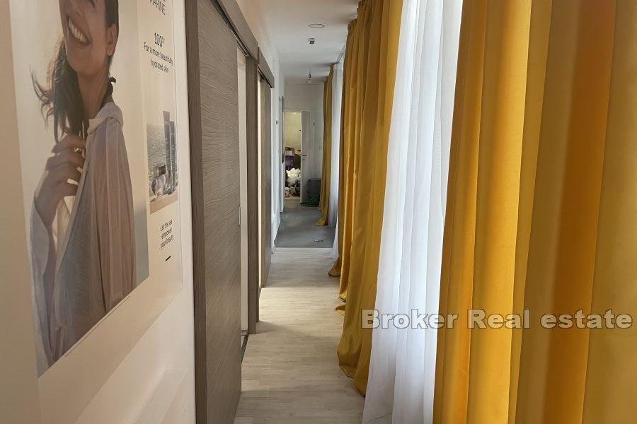 Business space for various purposes, near the center