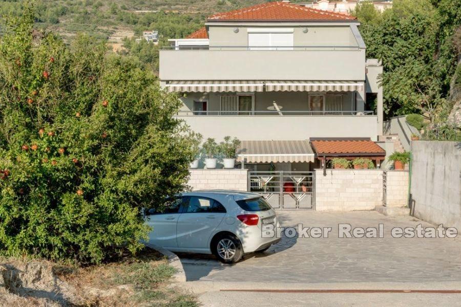 Palazzina con vista mare