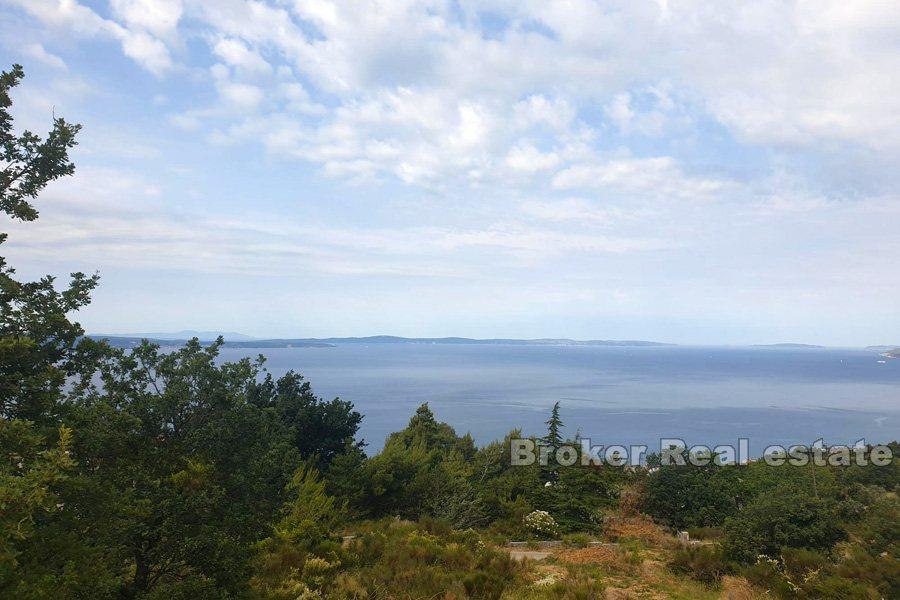 Byggnadstomt med havsutsikt