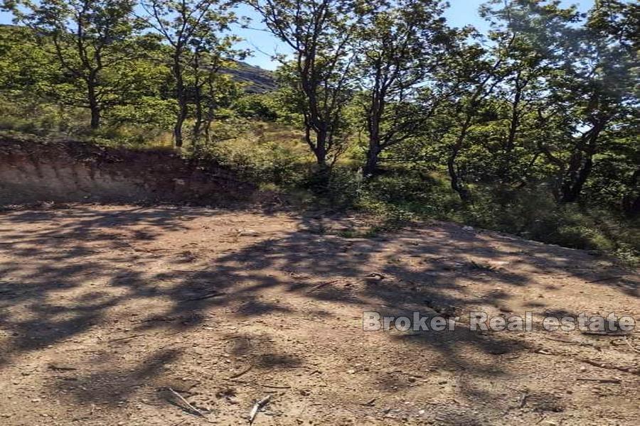 Byggnadstomt med havsutsikt