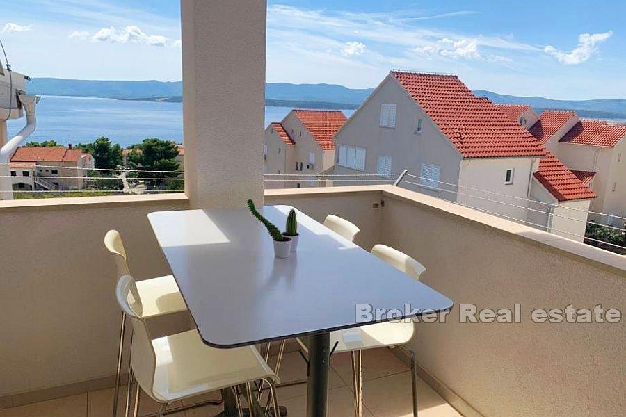 Two bedroom apartment with sea view