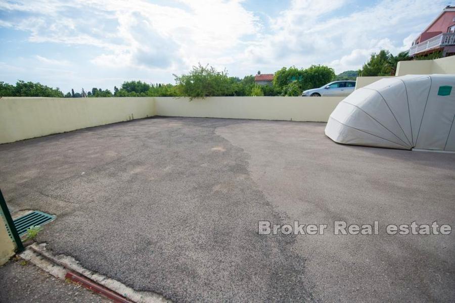 Apartmenthaus mit Meerblick