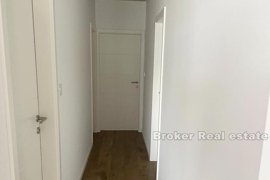 Nové apartmány v první řadě k moři