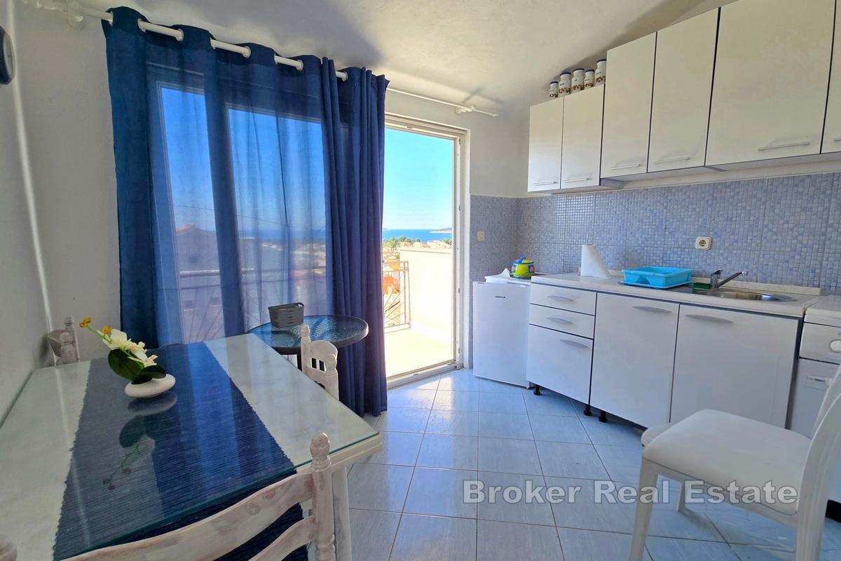 Apartmenthaus mit Meerblick