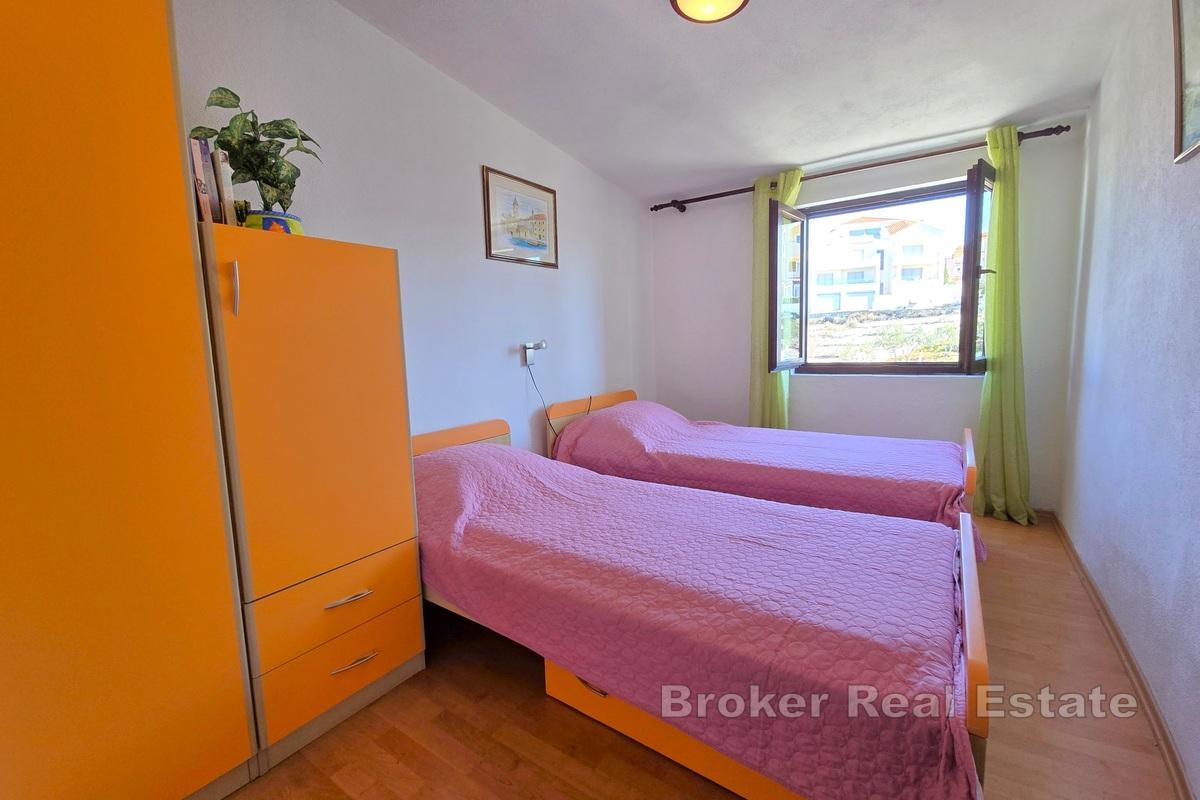 Immeuble avec vue sur la mer