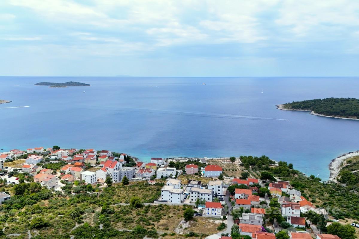 Terreno edificabile con vista mare