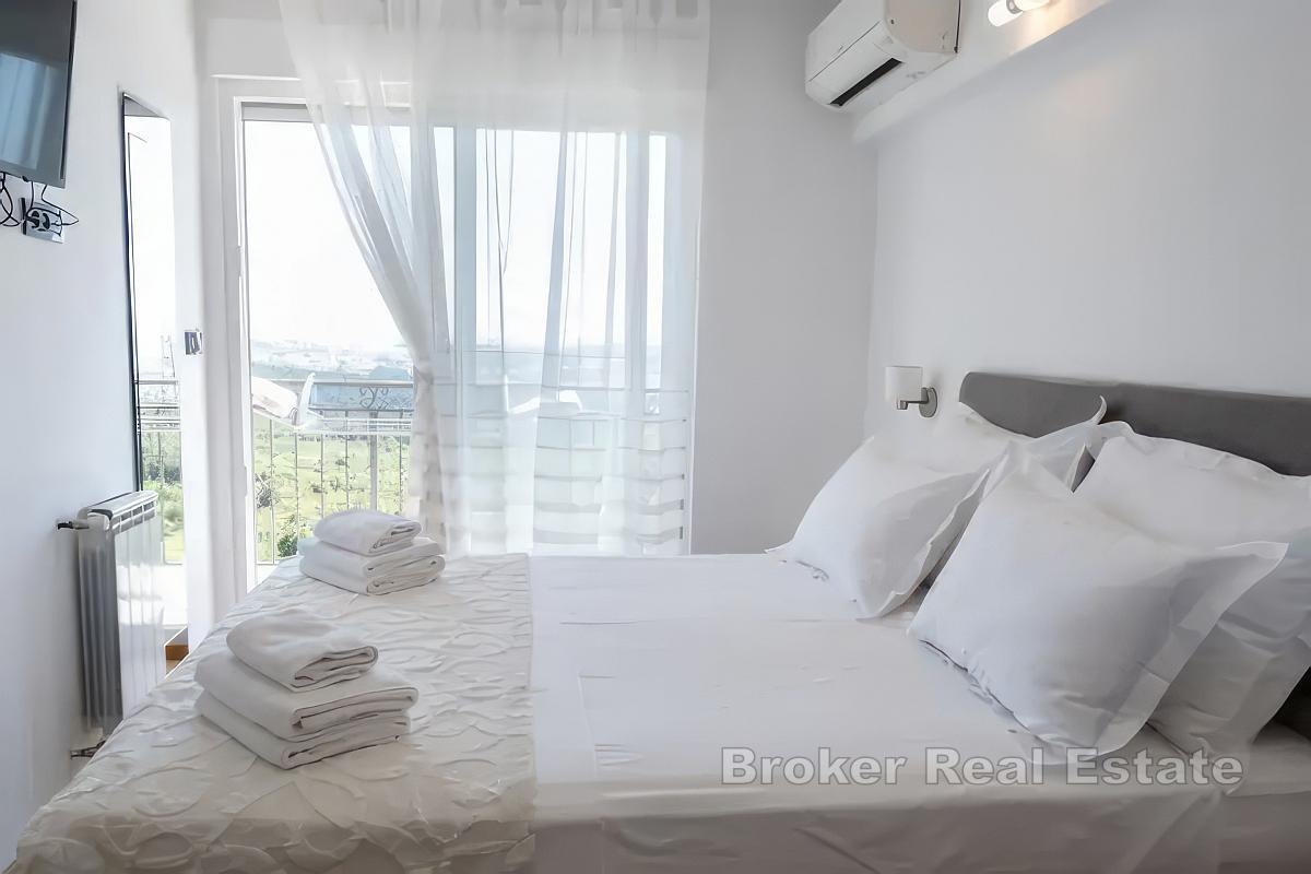 Vila s bazénem a panoramatickým výhledem