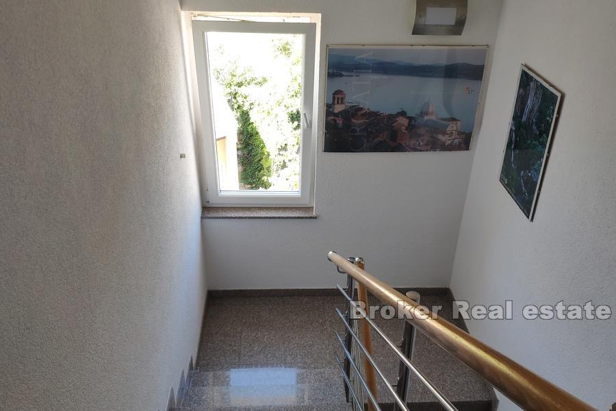 Appartamenti in edificio residenziale