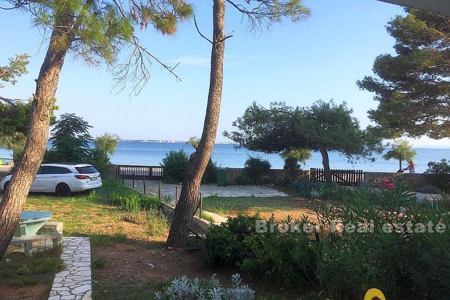 Casa, prima fila al mare