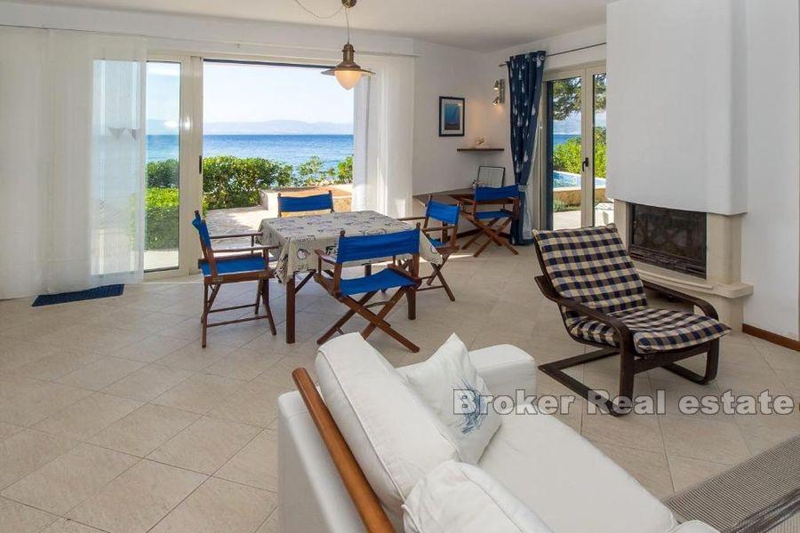 Dům v první řadě k moři