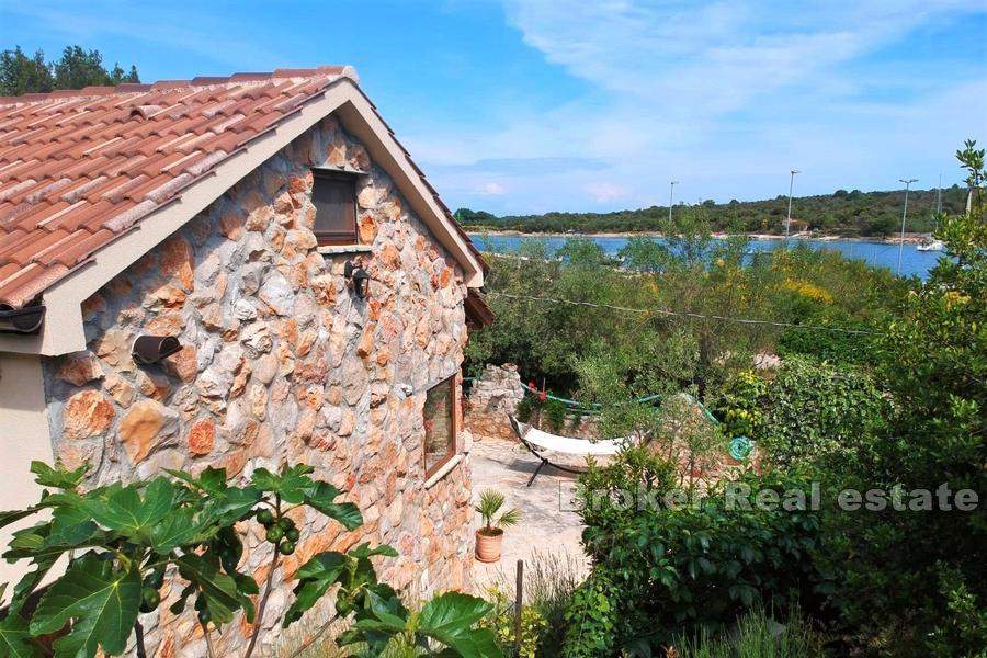 Charming house near the sea