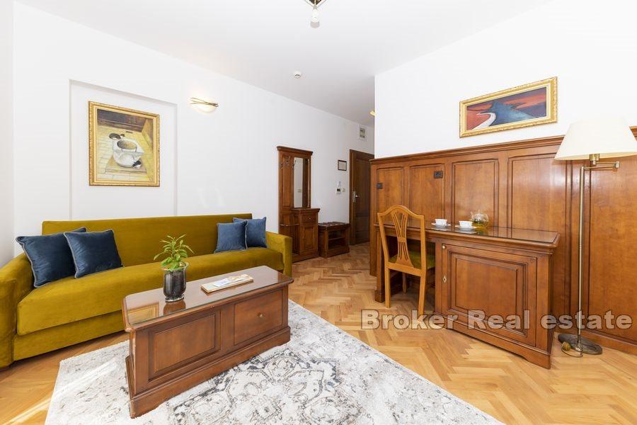 Hotel w pierwszym rzędzie do morza