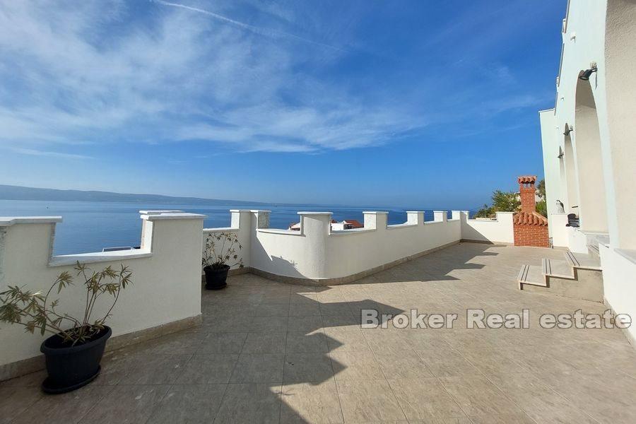 Dom z otwartym widokiem na morze