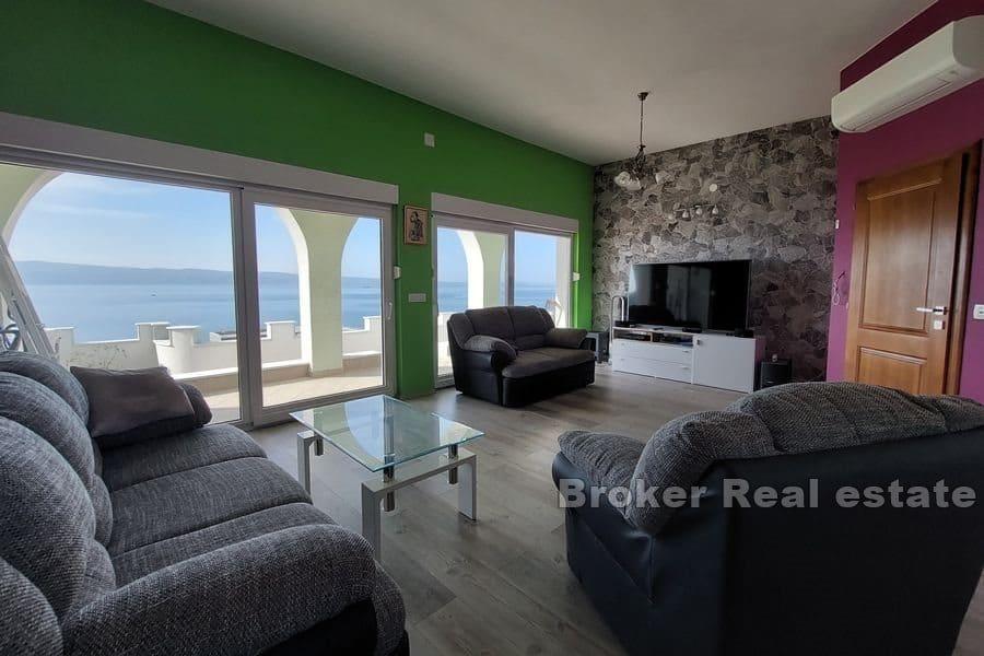 House with open sea view