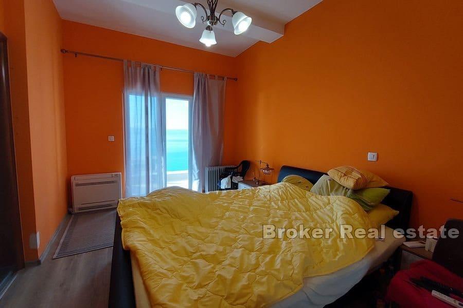 Dům s otevřeným výhledem na moře