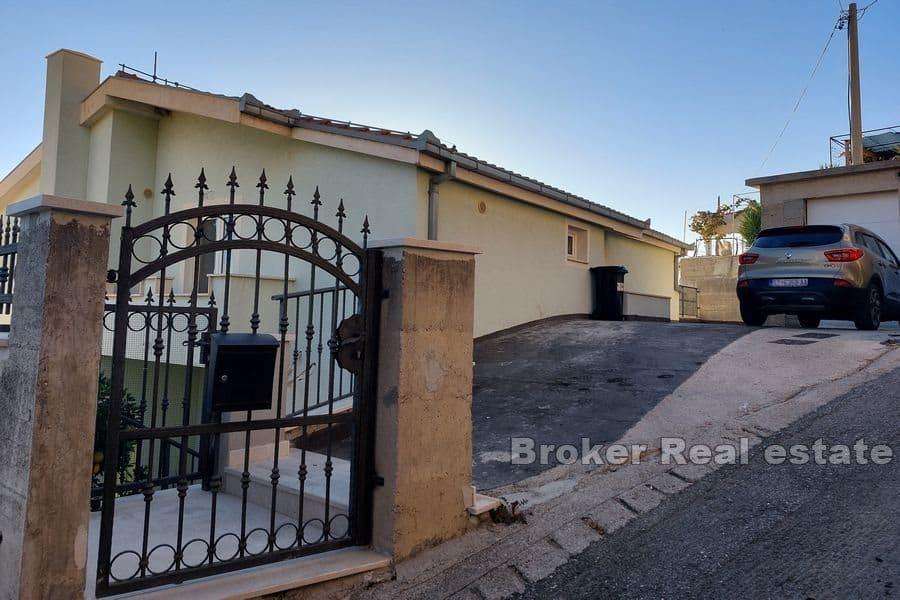 House with open sea view