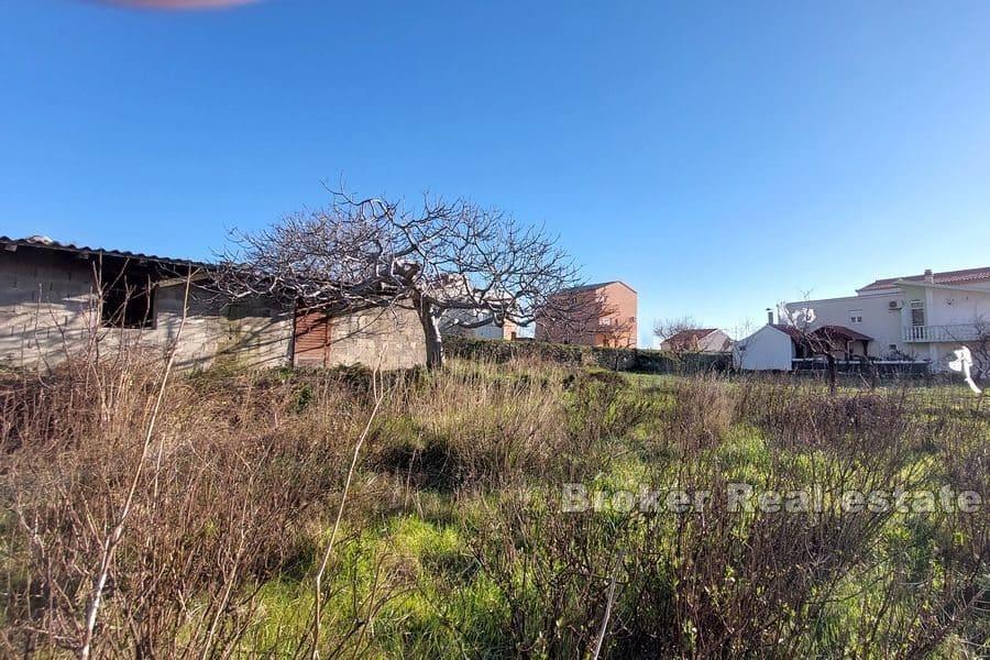 Земельный участок с частичным видом на море