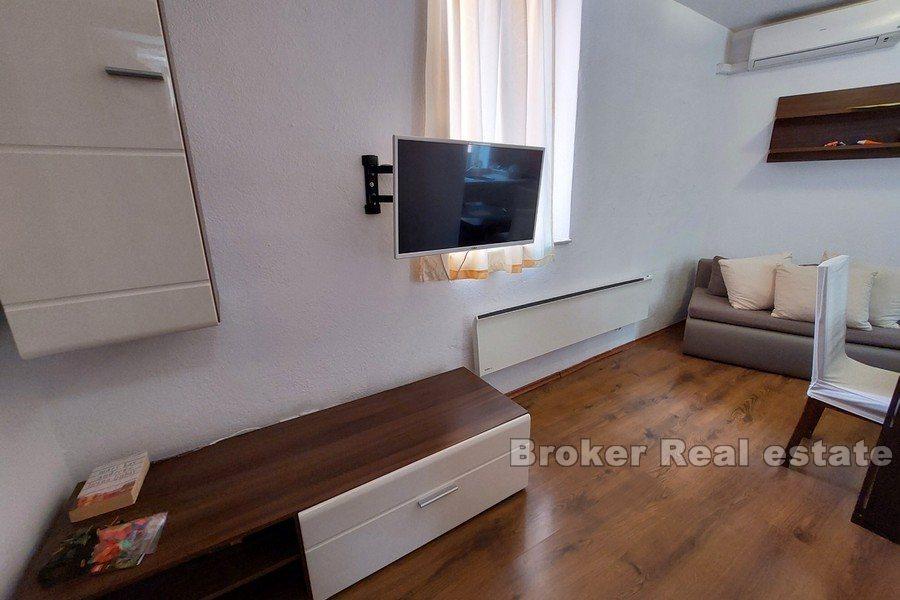 Three apartments in the heart of an attractive place