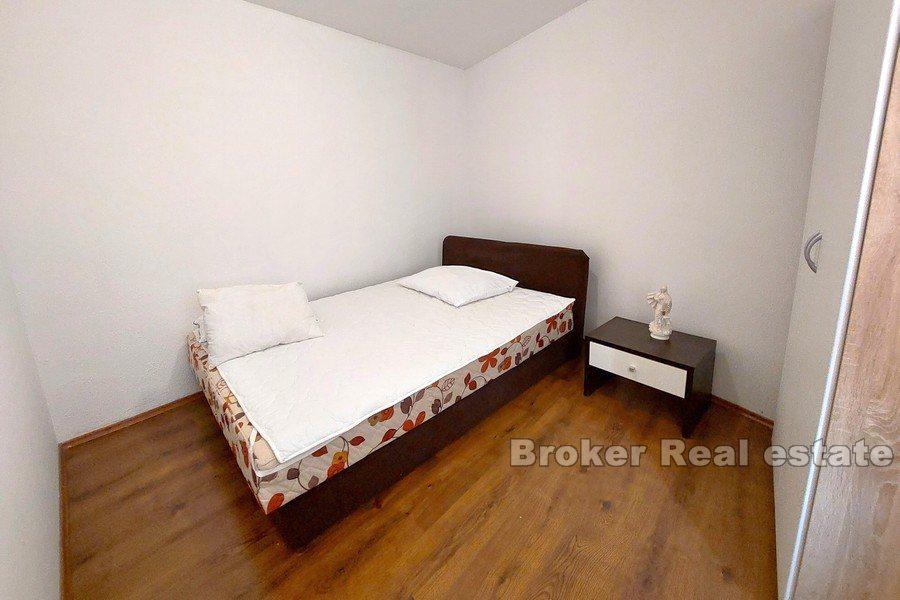 Three apartments in the heart of an attractive place