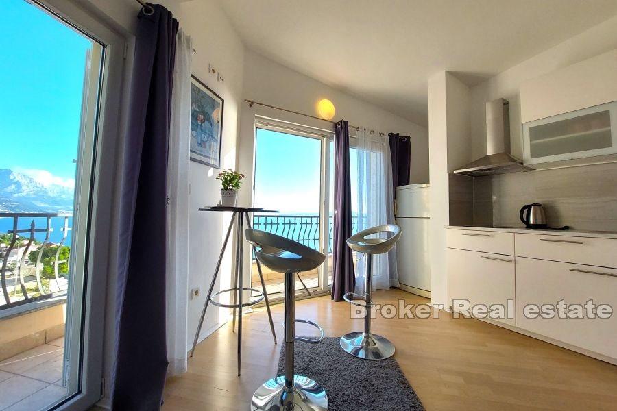 Samostatně stojící dům s výhledem na moře