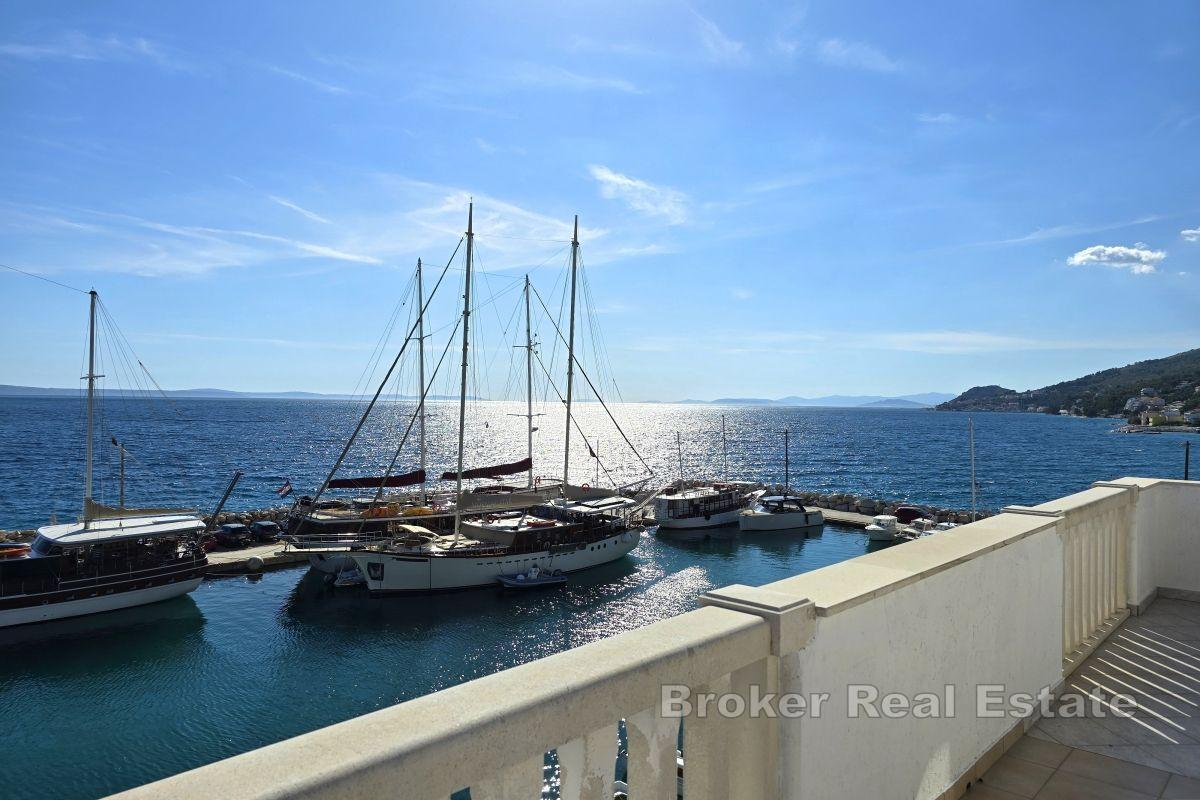 Immeuble en première ligne de la mer