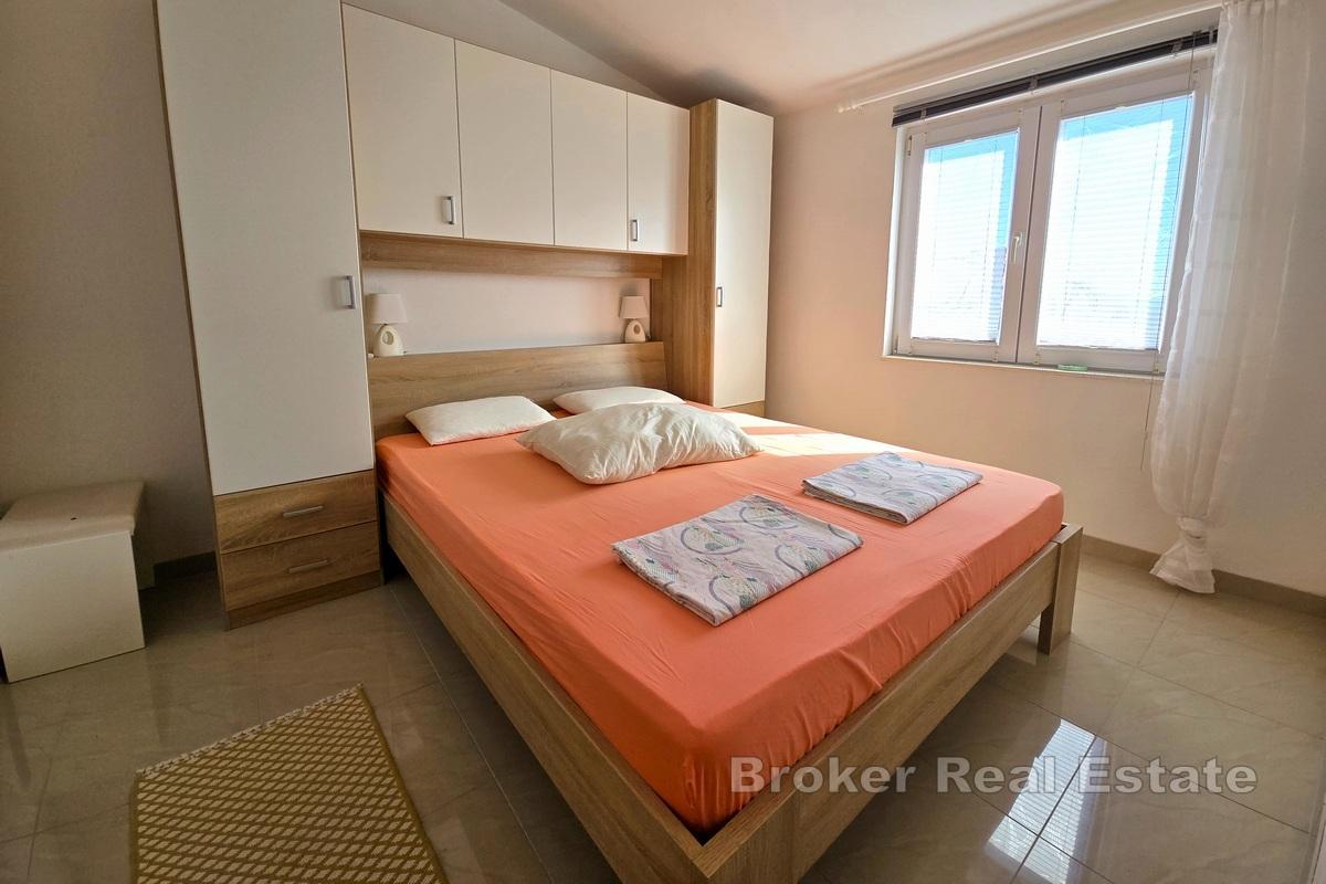 Renovirana kuća s pogledom na more