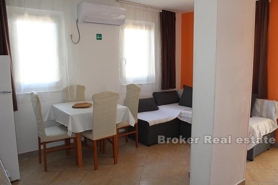 Apartmenthaus mit Meerblick