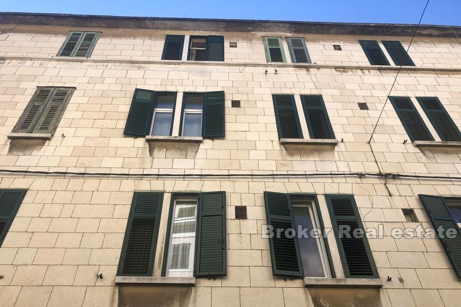 Two-bedroom apartment in the center