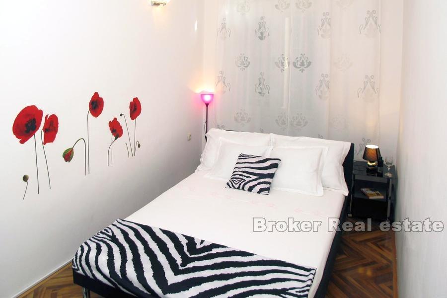 Appartement de deux chambres dans le centre