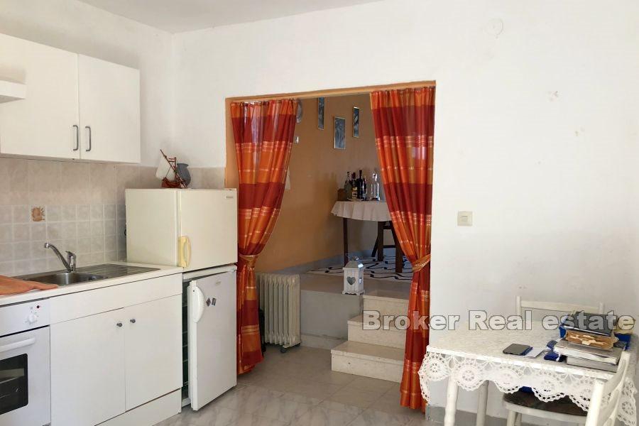 Casa indipendente con vista mare