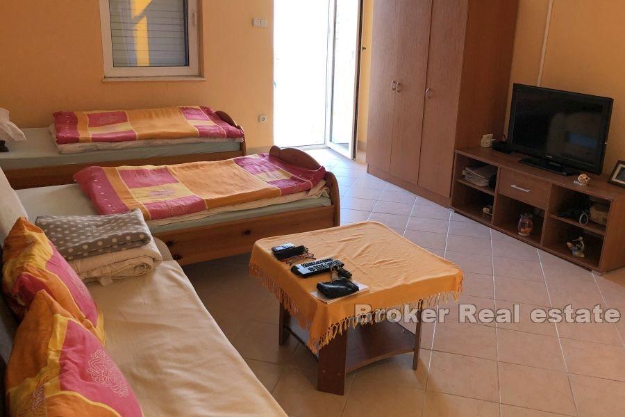 Casa indipendente con vista mare