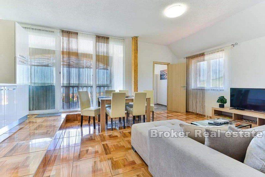 Частный дом с видом на море