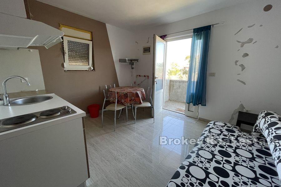 Detached house near the sea