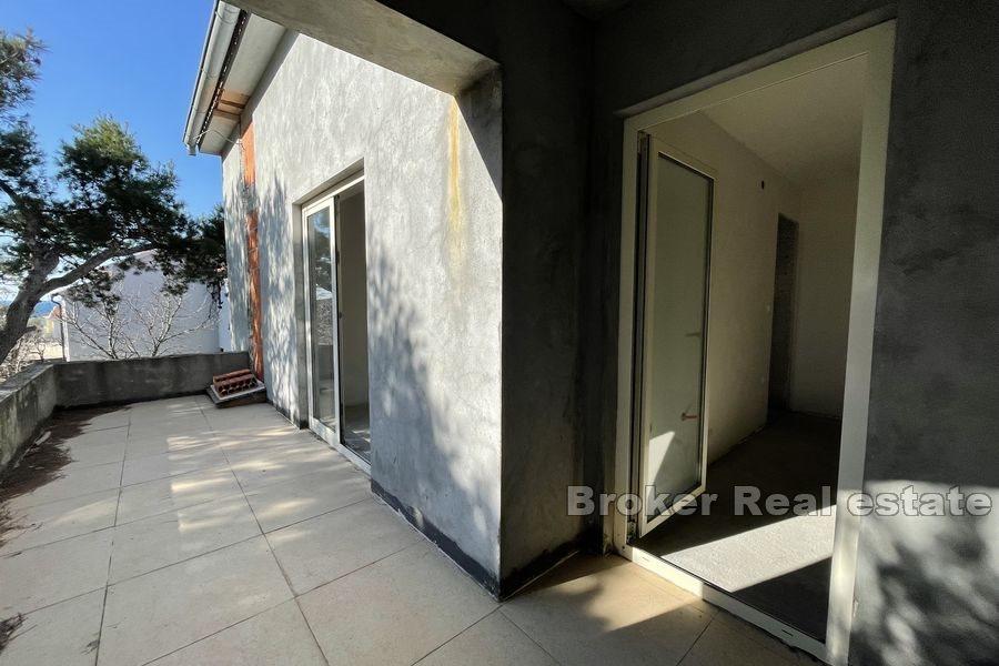 Detached house near the sea