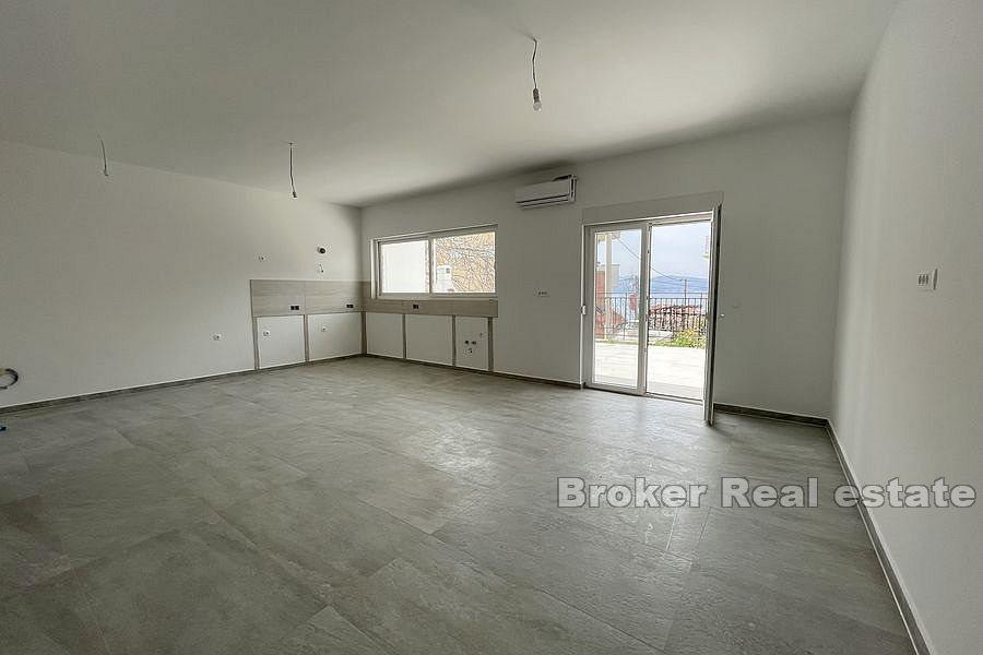 Three bedroom apartment in a new building