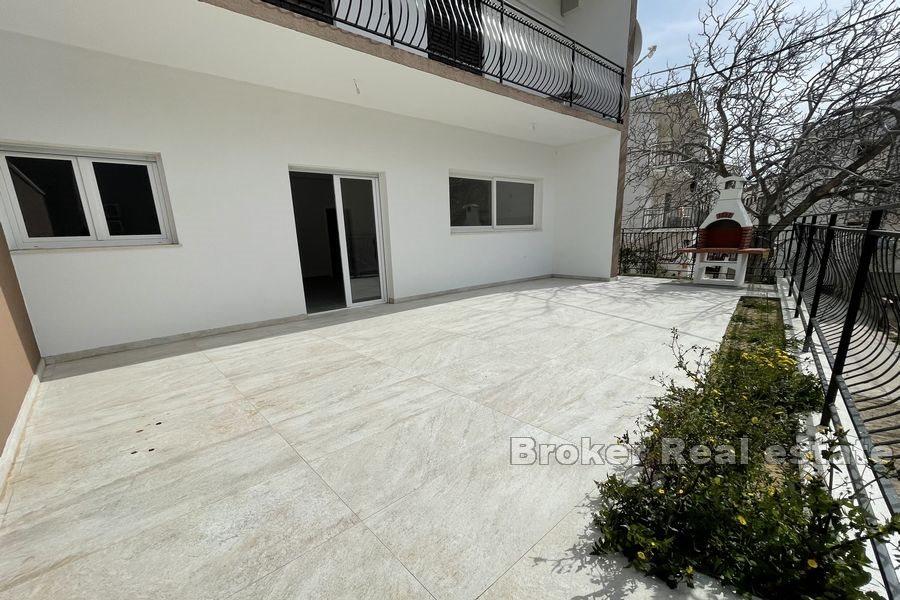 Appartamento con tre camere da letto in una nuova costruzione