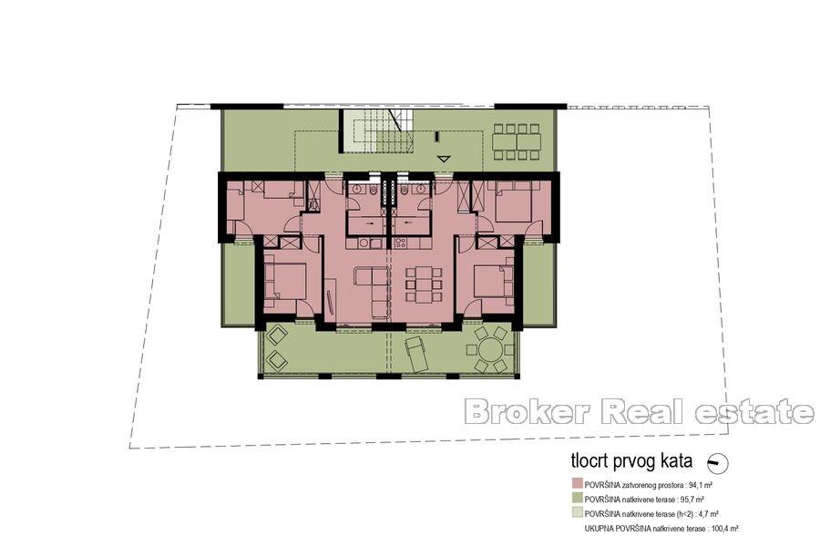 Detached house with sea view