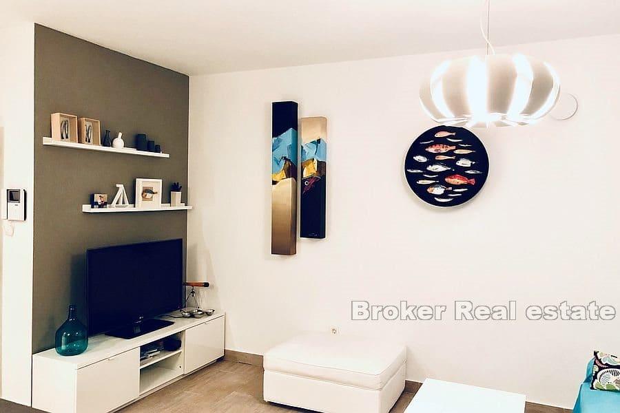 Appartement première rangée de la mer