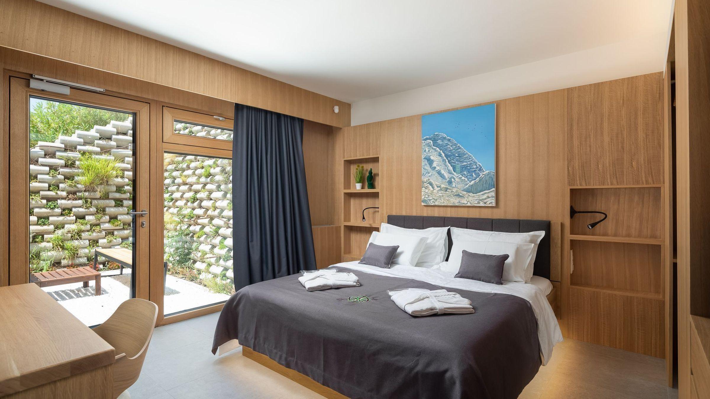 Vila s bazénem a výhledem na moře