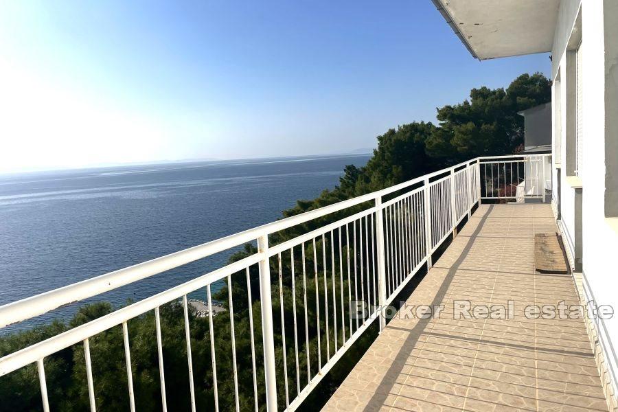 Appartamento con vista mare
