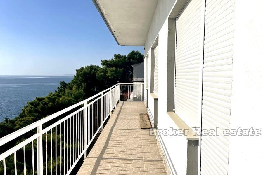 Appartamento con vista mare