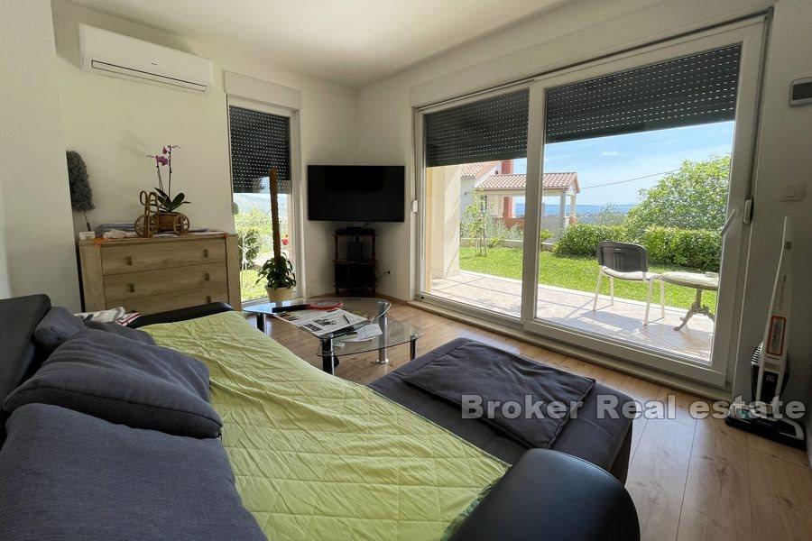 Apartmenthaus mit Meerblick