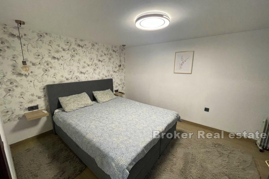 Renoverad lägenhet med bra läge
